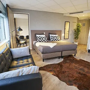 Amrath Schiphol Apartahotel Badhoevedorp