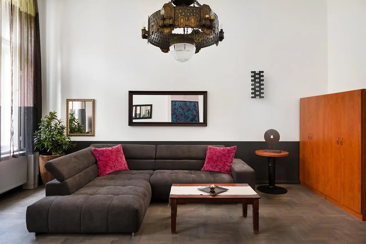 Karma Boutique Apartments Budapest Aparthotel