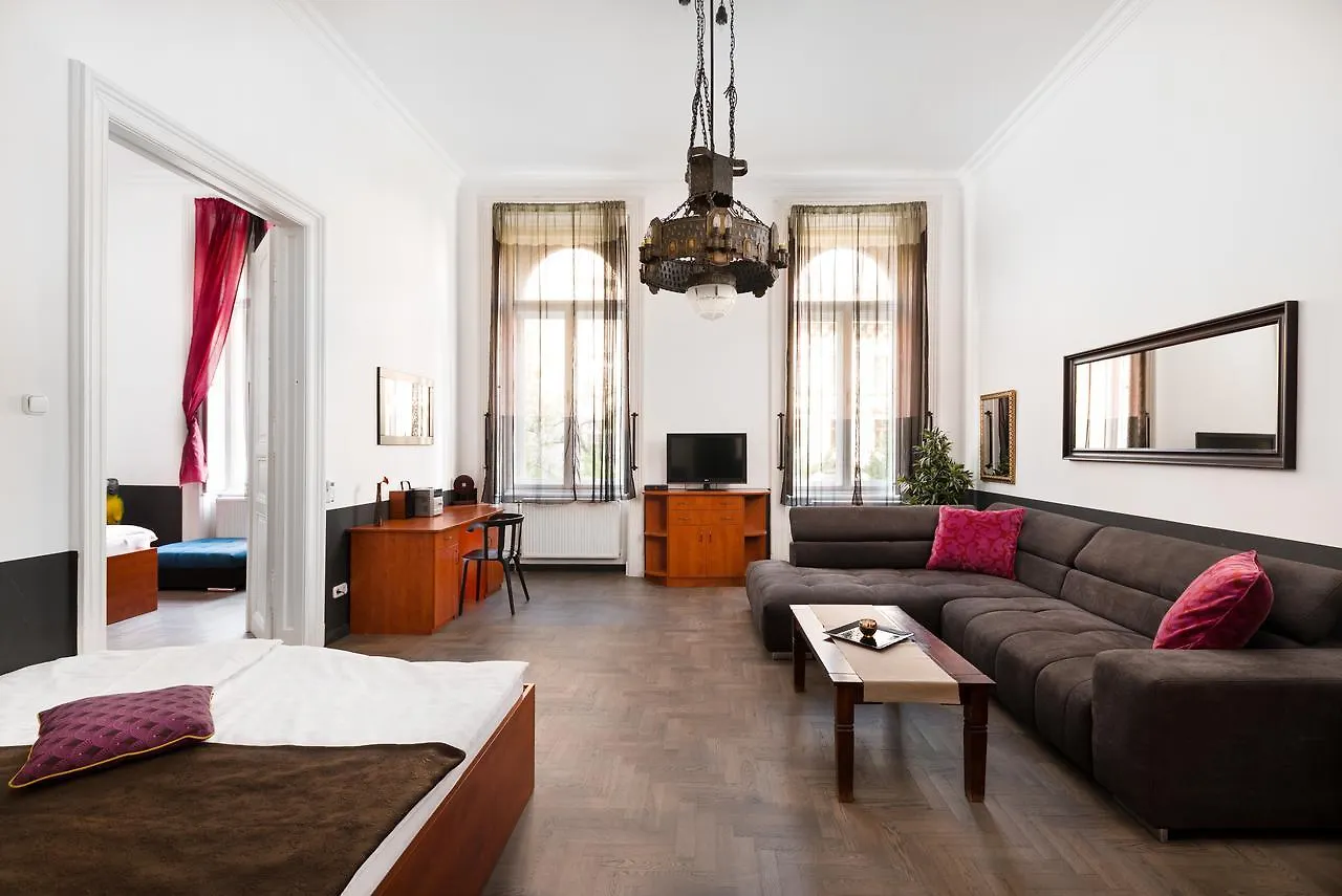 Karma Boutique Apartments Budapest Aparthotel